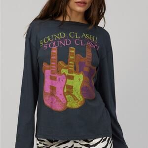 NWT Daydreamer Sound Clash Guitars Crew Long Sleeve Small